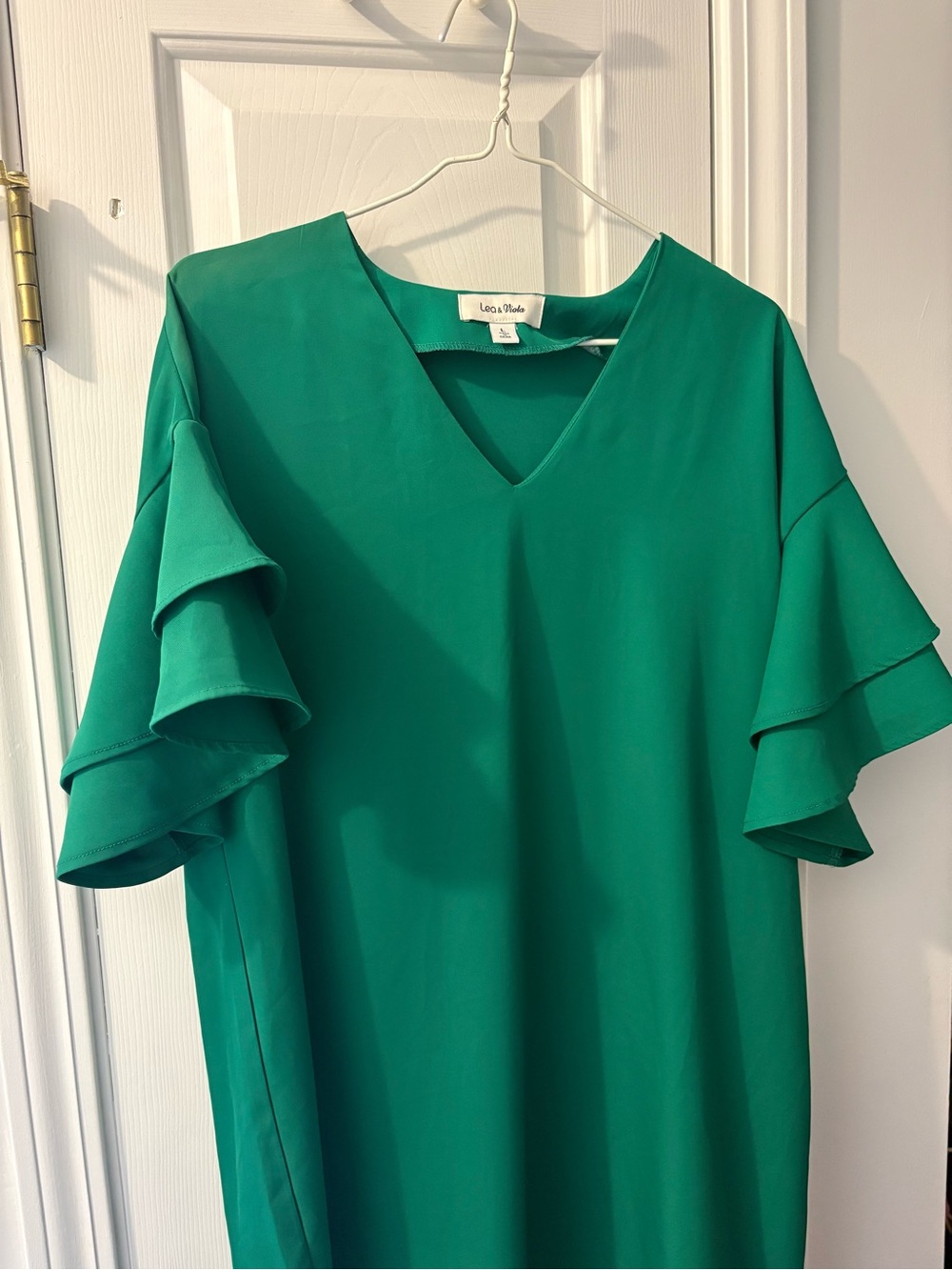 Lea & Viola Emerald Green V-Neck Ruffle Sleeve Dress